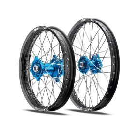 Roue arriere TALON PRO moyeu BLEU cercle NOIR 19x2.15 YAMAHA YZF 09/21